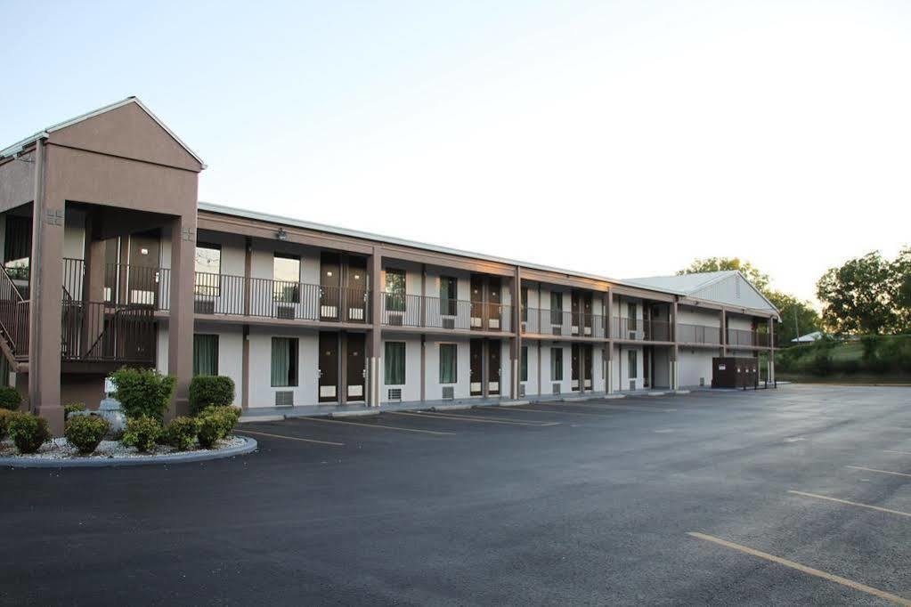 Shelbyville Inn - Shelbyville, Tn 37160 Eksteriør bilde